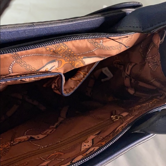 Navy purse - Picture 3 of 7